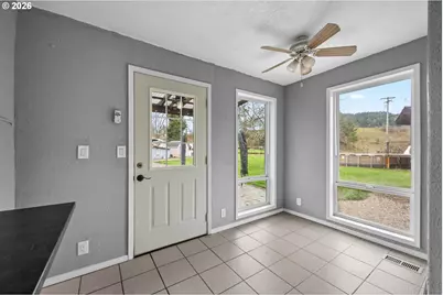 2373 Wild River Dr, Roseburg, OR 97470 - Photo 24