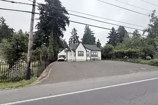 9516 NE Prescott St, Portland, OR 97220 - Photo 2