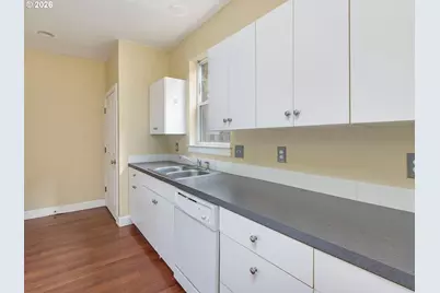 1709 SE Clinton St, Portland, OR 97202 - Photo 16