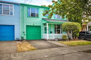 1709 SE Clinton St, Portland, OR 97202 - Photo 2
