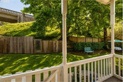 533 38th St, Astoria, OR 97103 - Photo 26