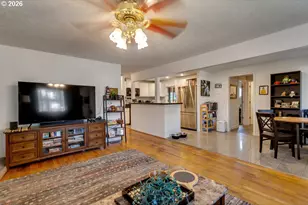 2420 NE 86th Ave, Portland, OR 97220 - Photo 6