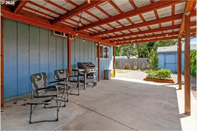 2420 NE 86th Ave, Portland, OR 97220 - Photo 24