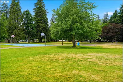 1014 SE 175th Pl, Portland, OR 97233 - Photo 28