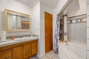 80181 Lost Creek Rd, Dexter, OR 97431 - Photo 10