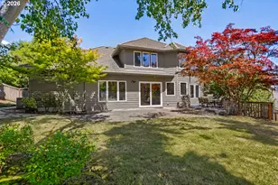 17622 Brookhurst Dr, Lake Oswego, OR 97034 - Photo 26
