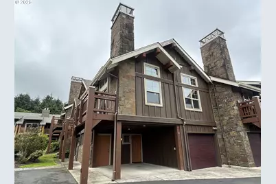 132 E Surfcrest Ave #C1-D, Cannon Beach, OR 97110 - Photo 1