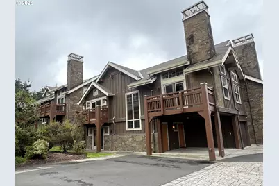 132 E Surfcrest Ave #C1-D, Cannon Beach, OR 97110 - Photo 2