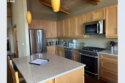 132 E Surfcrest Ave #C1-D, Cannon Beach, OR 97110 - Photo 10