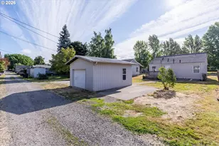 1217 7th Ave, Longview, WA 98632 - Photo 28
