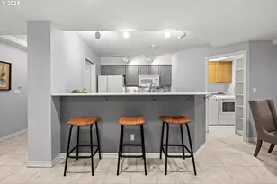 15420 NE Knott St, Portland, OR 97230 - Photo 8