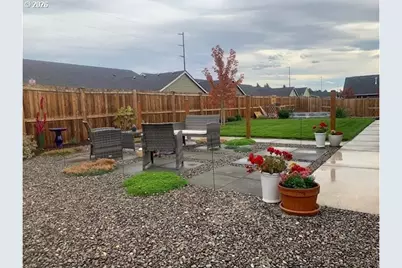 450 NE Oak Ct, Redmond, OR 97756 - Photo 20