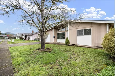 1760 Bryant Ave, Cottage Grove, OR 97424 - Photo 2