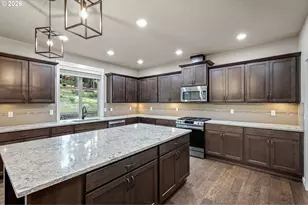 3237 Timberline Dr, Eugene, OR 97405 - Photo 10