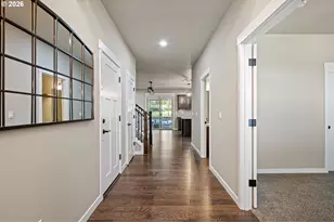 3237 Timberline Dr, Eugene, OR 97405 - Photo 2
