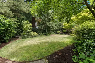 5919 SW Miles St, Portland, OR 97219 - Photo 24