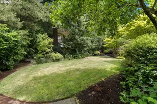 5919 SW Miles St, Portland, OR 97219 - Photo 24