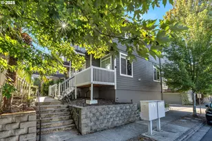 17385 SW Carson Ct, Beaverton, OR 97078 - Photo 2