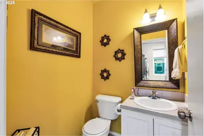 17385 SW Carson Ct, Beaverton, OR 97078 - Photo 14