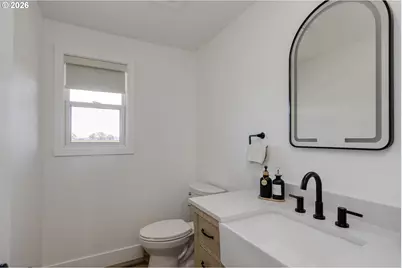 19020 SW Christensen Rd, McMinnville, OR 97128 - Photo 24