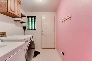 4665 Holly St, Springfield, OR 97478 - Photo 20