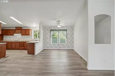 1015 Oak St #99, Silverton, OR 97381 - Photo 10