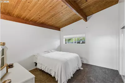 290 N 3rd Ct #15, Coos Bay, OR 97420 - Photo 22