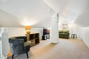 12107 SE Kelly St, Portland, OR 97266 - Photo 24