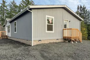 252 NE 3rd St, Oakland, OR 97462 - Photo 18