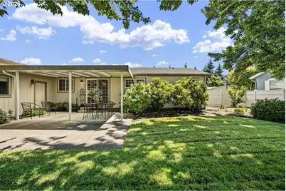 3220 Crescent Ave #39, Eugene, OR 97408 - Photo 36