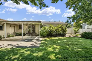 3220 Crescent Ave, Eugene, OR 97408 - Photo 36