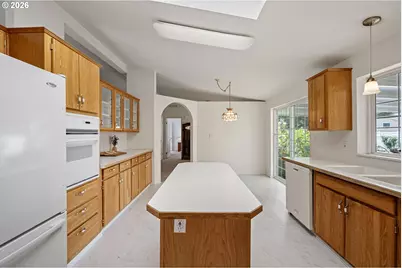 3220 Crescent Ave #39, Eugene, OR 97408 - Photo 14
