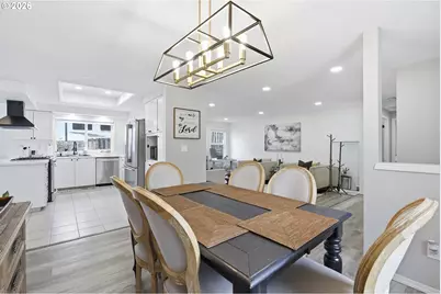 16070 SW Theresa Ct, Beaverton, OR 97007 - Photo 12