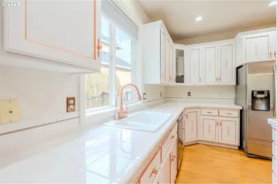 16442 SE High Meadow Loop, Portland, OR 97236 - Photo 12