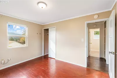 532 2nd St, Elkton, OR 97436 - Photo 20