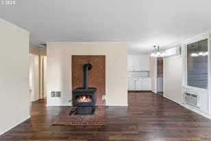 532 2nd St, Elkton, OR 97436 - Photo 10