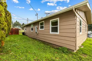 532 2nd St, Elkton, OR 97436 - Photo 32