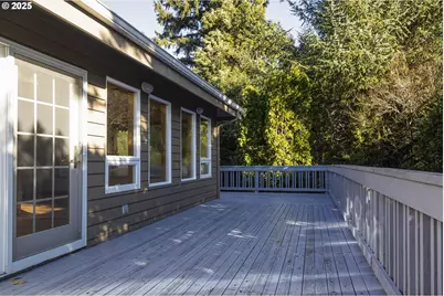 1060 NE 7th Dr, Newport, OR 97365 - Photo 42