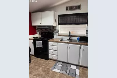 1570 Kallakalla Ct, Florence, OR 97439 - Photo 10