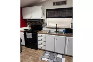 1570 Kallakalla Ct, Florence, OR 97439 - Photo 10