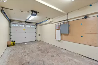 71 NE Graham St, Portland, OR 97212 - Photo 36