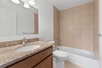 71 NE Graham St, Portland, OR 97212 - Photo 18