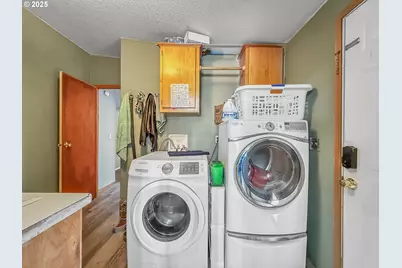 2084 18th St, Baker City, OR 97814 - Photo 16