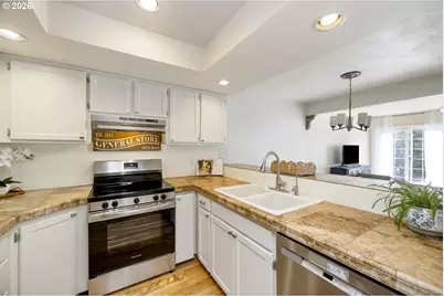 2036 Titan Ter, West Linn, OR 97068 - Photo 6