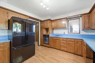 3585 Walton Ln, Eugene, OR 97408 - Photo 10