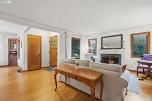 7531 SE Reed College Pl, Portland, OR 97202 - Photo 8
