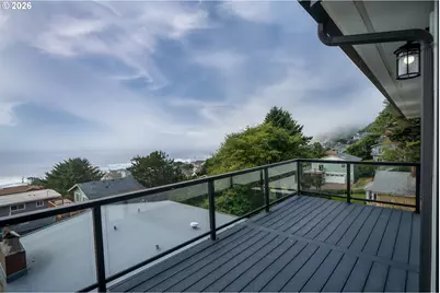2035 NE 66th St, Lincoln City, OR 97367 - Photo 18