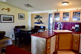 33130 Nesika Rd, Gold Beach, OR 97444 - Photo 10