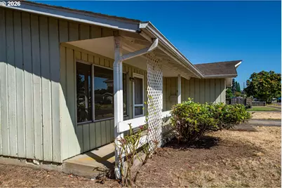 425 SW Laurel St, Junction City, OR 97448 - Photo 32
