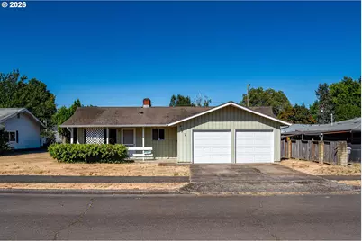 425 SW Laurel St, Junction City, OR 97448 - Photo 1